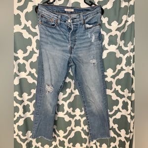 Levi’s Wedgie Straight Jeans